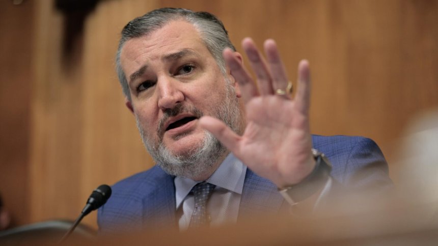 Ted Cruz-ის კანონპროექტი: AI-ს მარეგულირებელი შტატები $42-მილიარდიან ფონდს ვერ მიიღებენ