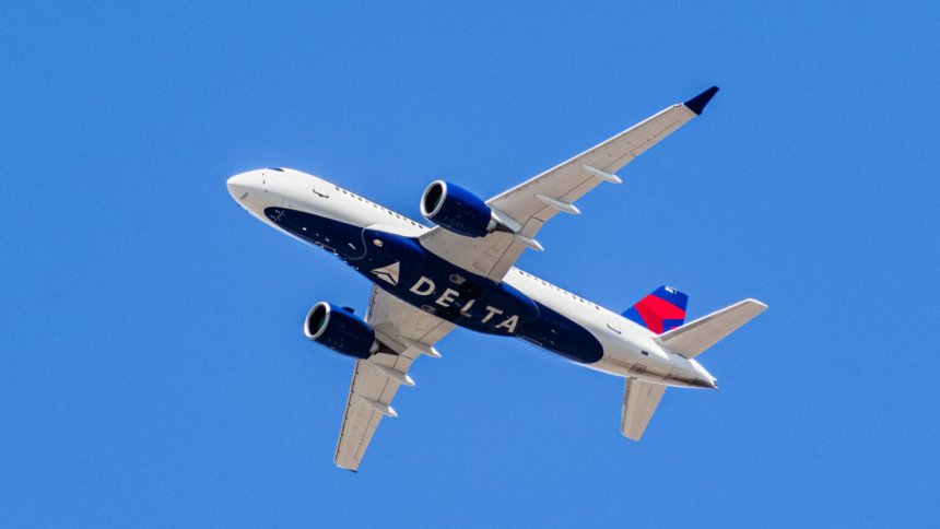 Delta უარყოფს, რომ AI-ს გაბერილი, პერსონალიზებული ფასების დასადგენად იყენებს